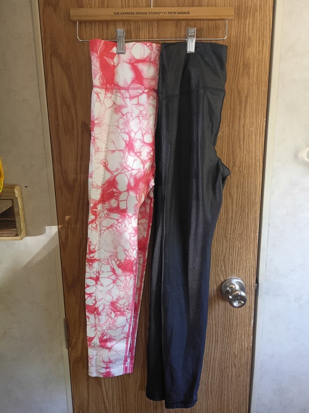 Mono B 2 Pair Leggings Sz S Black Sheen Pink Tie Dye High Waist Active Yoga
